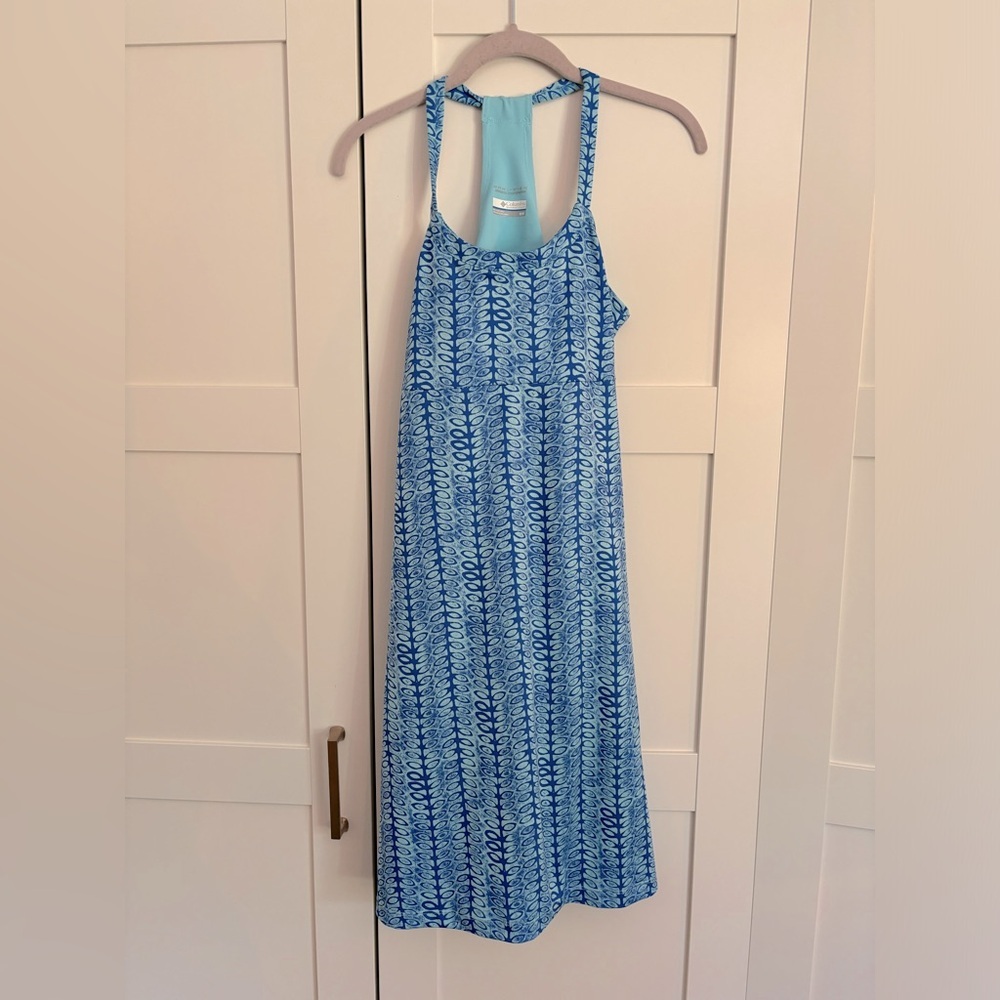 Columbia Racerback Dress Activewear Omni-Wick Advanced Evaporation Size Medium